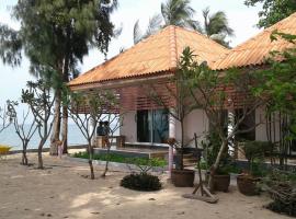 Maenam Villa Hotel, hotelli kohteessa Mae Nam