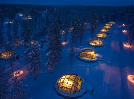 Kakslauttanen Arctic Resort - Igloos and Chalets, מלון בסאריסלקה