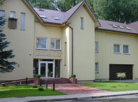 Hotel Audenis – hotel w mieście Birsztany