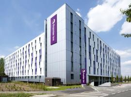 Premier Inn Heathrow Airport Terminal 4, hotelli kohteessa Hillingdon