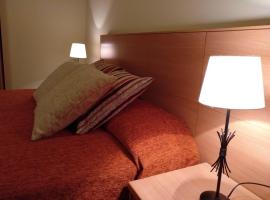 Hostal Sant Roc, hotel en Botarell