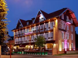 Logis Hotel Des Bains, hotel sa Gérardmer