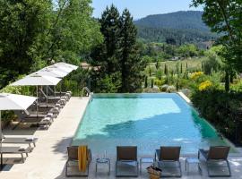 Les Lodges Sainte-Victoire Hotel & Spa, хотел в Екс ан Прованс