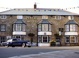 Tyacks Hotel, hotel in Camborne