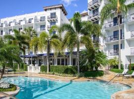 Inn at Pelican Bay, hotel in Naples