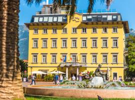 Grand Hotel Riva, hotel in Riva del Garda