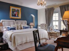 The Old Bank Town House, hotel in Kinsale