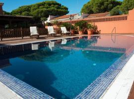 Hotel Coral Playa, hotel in Chiclana de la Frontera