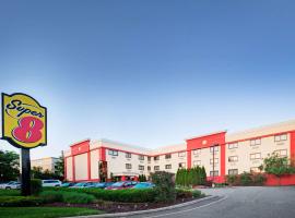 Super 8 by Wyndham Mahwah, hotel in Mahwah