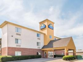 Days Inn & Suites by Wyndham Dallas, hotel dicht bij: Luchthaven Dallas Love Field - DAL, Dallas