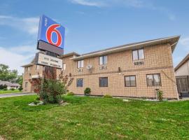 Motel 6-Windsor, ON, viešbutis mieste Vindzoras