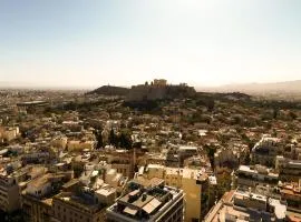 Athens' heart Syntagma metro apartment