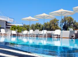 Memories Beach Hotel, hotel dekat Bandara Internasional Santorini - JTR, Monolithos