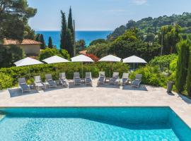 Les Terrasses du Bailli: Le Rayol-Canadel-sur-Mer şehrinde bir otel