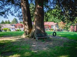 Bramblebank Cottages, hotel in Harrison Hot Springs