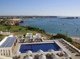 Memmo Baleeira - Design Hotels, hotel in Sagres