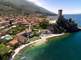 Hotel Castello Lake Front