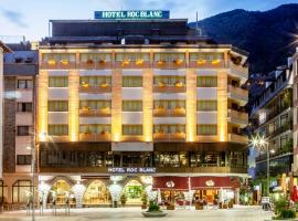 Roc Blanc Hotel & Spa: Andorra la Vella şehrinde bir otel