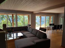 Panorama view along the fjord in Stryn, rumah liburan di Blakset