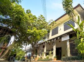 Y Not Laos Hostel – hotel w pobliżu miejsca Lotnisko Luang Prabang - LPQ 