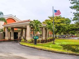 Quality Suites Fort Myers Airport I-75, viešbutis , netoliese – Pietvakarių Floridos tarptautinis oro uostas - RSW