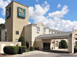 Quality Inn & Suites Raleigh North, hotel in Raleigh