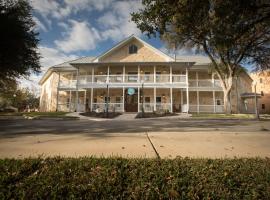 Gruene River Hotel & Retreat, hotel a New Braunfels