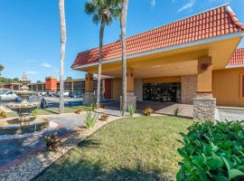 Quality Inn and Suites Palatka Riverfront, hotel en Palatka