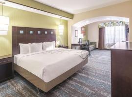 La Quinta by Wyndham Dallas Grand Prairie South, hotel in Grand Prairie