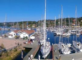 Henåns Hostel in the Marina，Henån的青年旅館