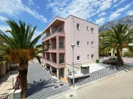 Villa Cavar, Apartments Close to the Beach