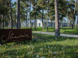 Strandakar Hotell & Restaurang, hotel v mestu Stånga