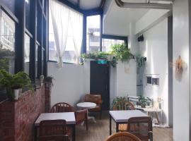 Prince Hotel, Hotel in Chiayi