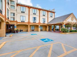 Comfort Inn & Suites Love Field-Dallas Market Center, hotel dicht bij: Luchthaven Dallas Love Field - DAL, Dallas