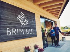 BrimiBue Hotel, hotel en Lom