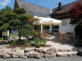 Urlaubs- und Wellnesshotel Friederike, hotelli kohteessa Willingen