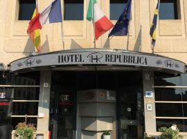 HR Hotel, hotel u Monfalconeu