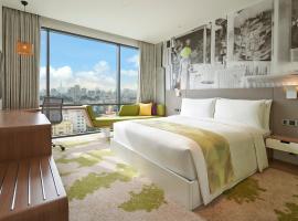 Holiday Inn & Suites Saigon Airport, an IHG Hotel, hotel perto de Aeroporto Internacional de Tan Son Nhat - SGN, 