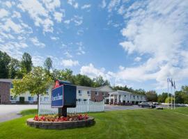 AmericInn by Wyndham Petoskey, ξενοδοχείο σε Petoskey