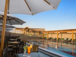 Ayla Grand Hotel, hotel em Al Ain