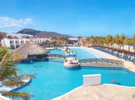 Costa Caribe Hotel Beach & Resort, hotel sa La Galera