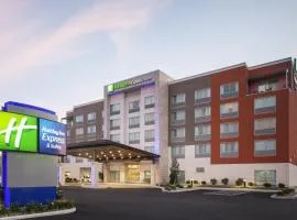 Holiday Inn Express & Suites Sandusky, an IHG Hotel