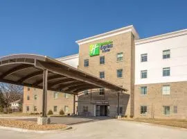 Holiday Inn Express Shawnee, an IHG Hotel