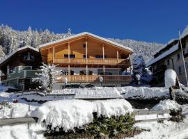 Garni Halali, hotel sa Ortisei