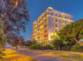 Viesnīca GDM Megaron, Historical Monument Hotel Heraklionā