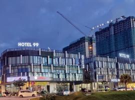 Hotel 99 Sepang KLIA & KLIA2، فندق في سيبانغ