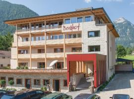 Hotel Garni Berghof, hotell Pertisaus