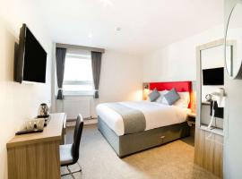 The Connaught Hotel Wolverhampton، فندق في ولفرهامبتون