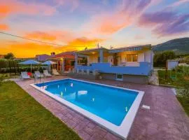 Holiday Home Anita With Pool