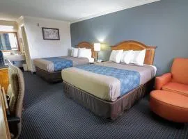 University Inn & Suites